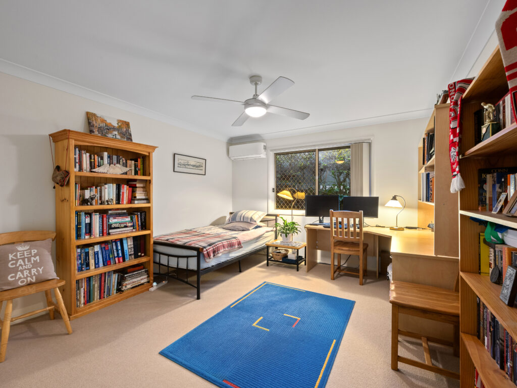 21 Killarney Street, Forest Lake, QLD 4078