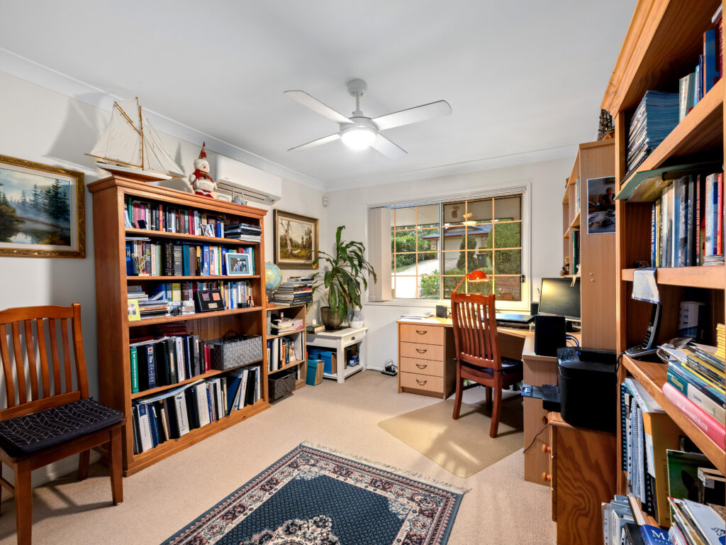 21 Killarney Street, Forest Lake, QLD 4078