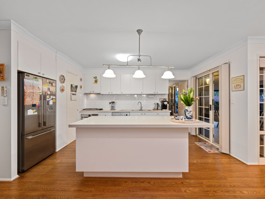 21 Killarney Street, Forest Lake, QLD 4078