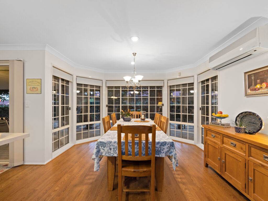 21 Killarney Street, Forest Lake, QLD 4078