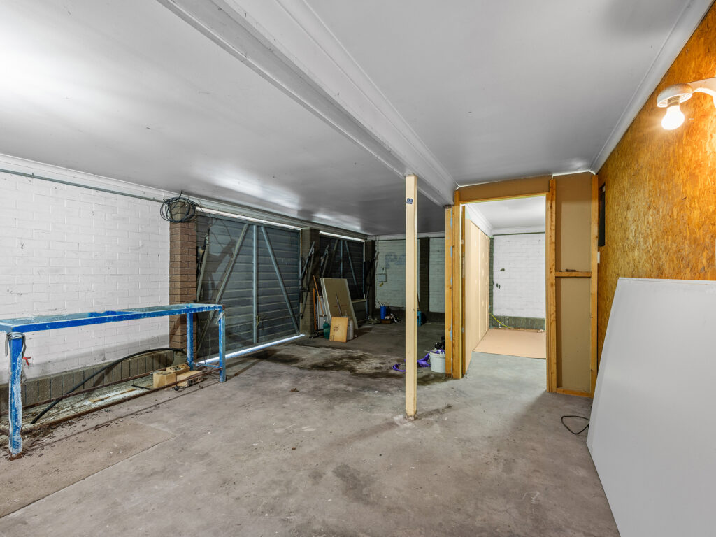 2 Frawley Drive, Redbank Plains, QLD 4301