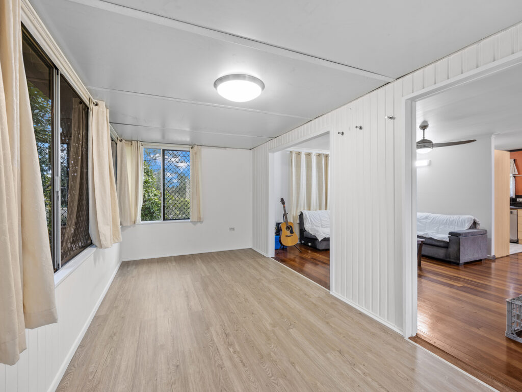 2 Frawley Drive, Redbank Plains, QLD 4301