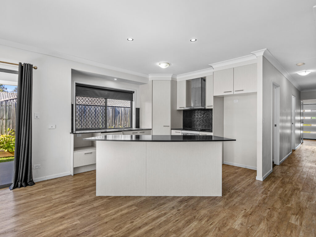 5 Rosemary Street, Deebing Heights, QLD 4306
