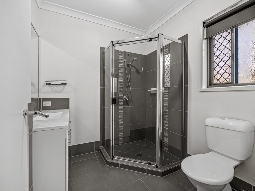 5 Rosemary Street, Deebing Heights, QLD 4306