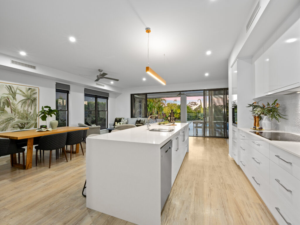 20/30 Botanic Crescent, Brookwater, QLD 4300