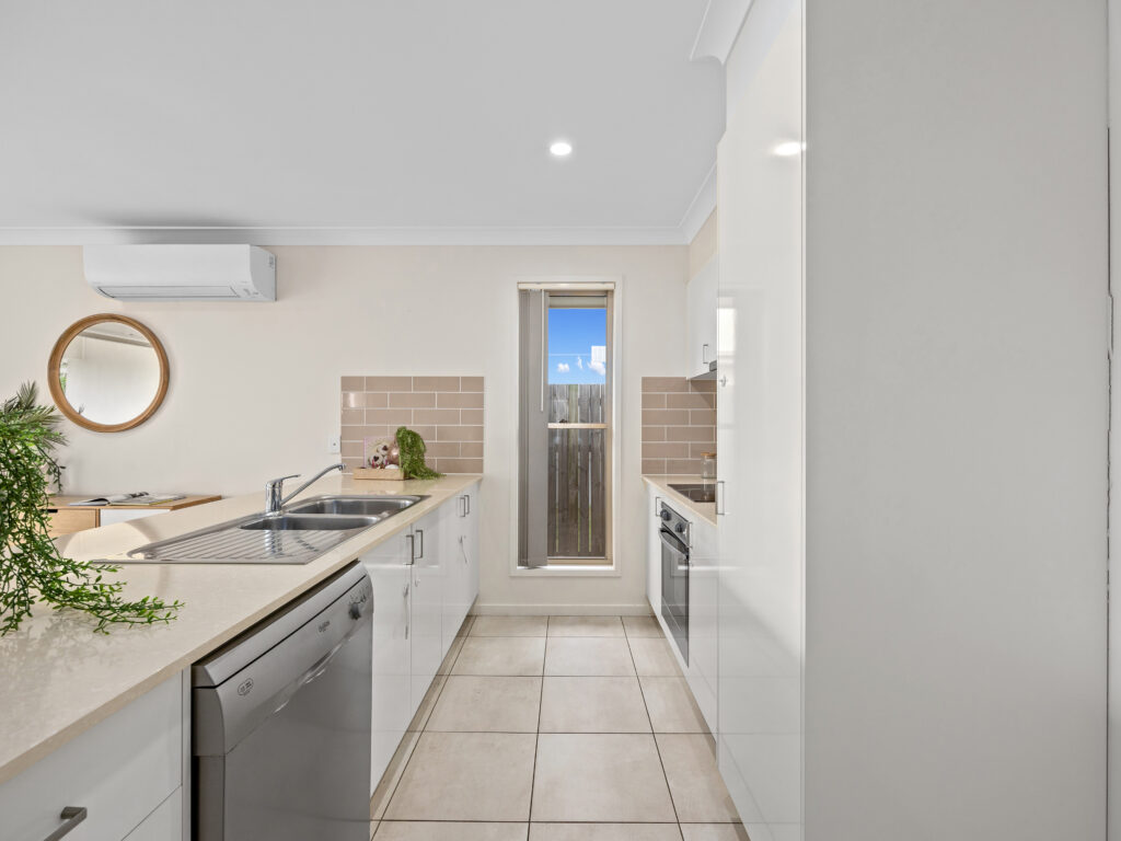 60 Alesana Drive, Bellbird Park, QLD 4300