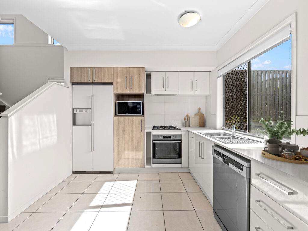 157 Parkview Parade, Ripley, QLD 4306