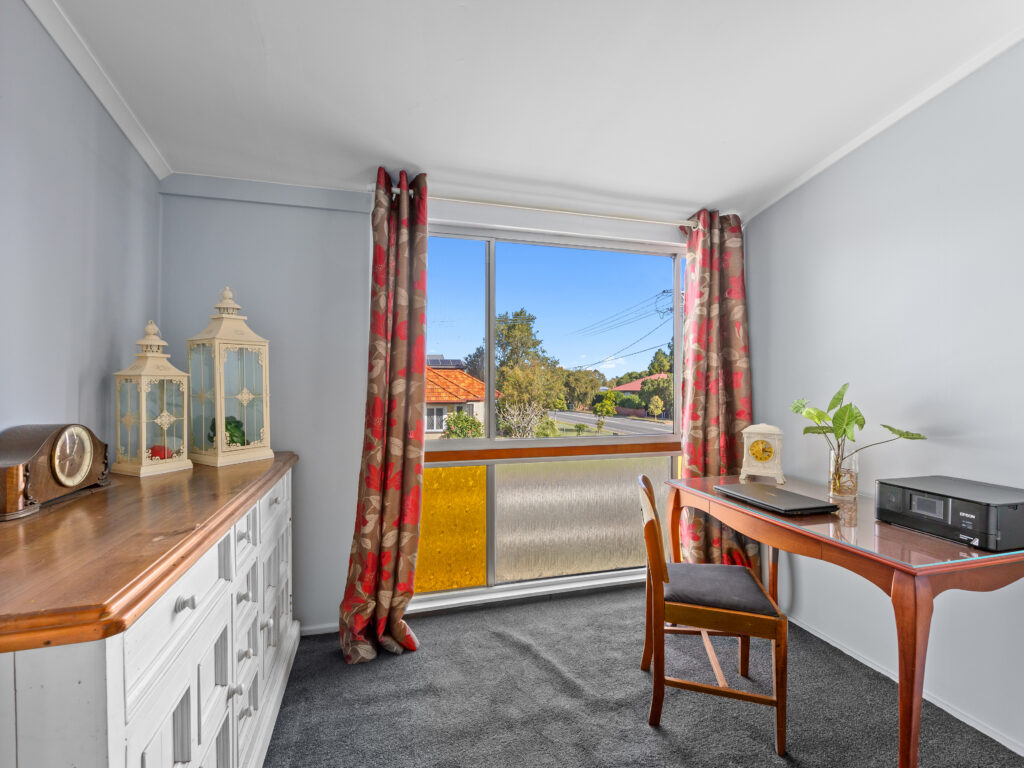 43 Blackall Street, East Ipswich, QLD 4305
