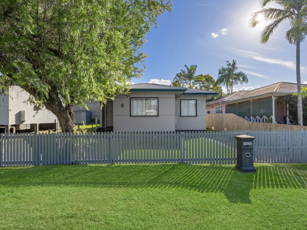 2 Marian Street, Booval, QLD 4304