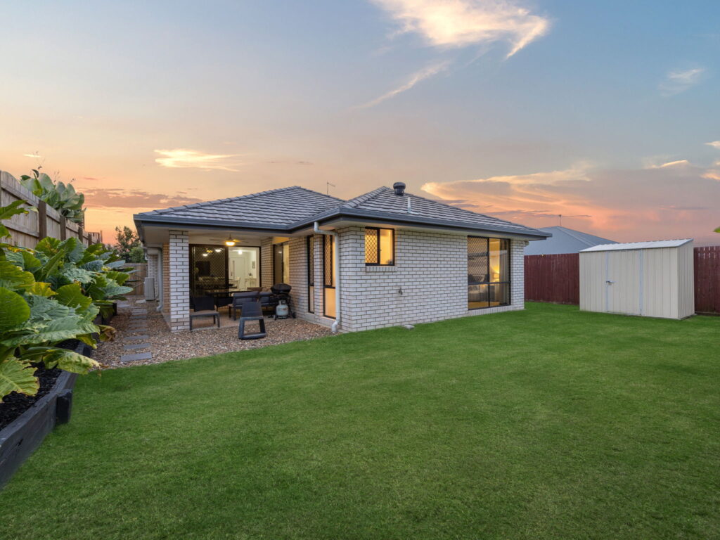 8 Calandra Street, Redbank Plains, QLD 4301