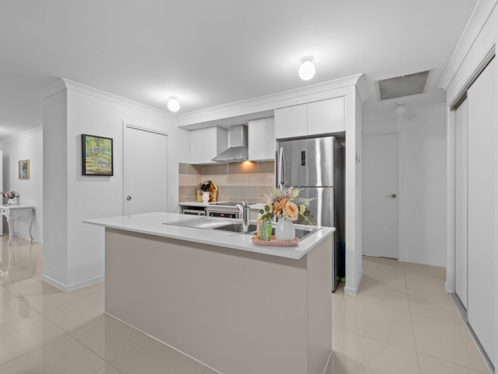 8 Calandra Street, Redbank Plains, QLD 4301