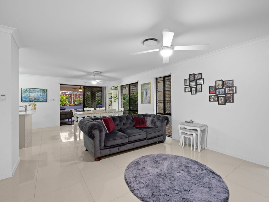 8 Calandra Street, Redbank Plains, QLD 4301