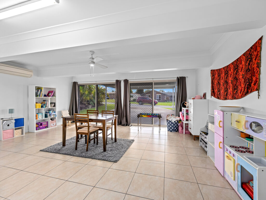 53 Blenheim Crescent, Yamanto, QLD 4305
