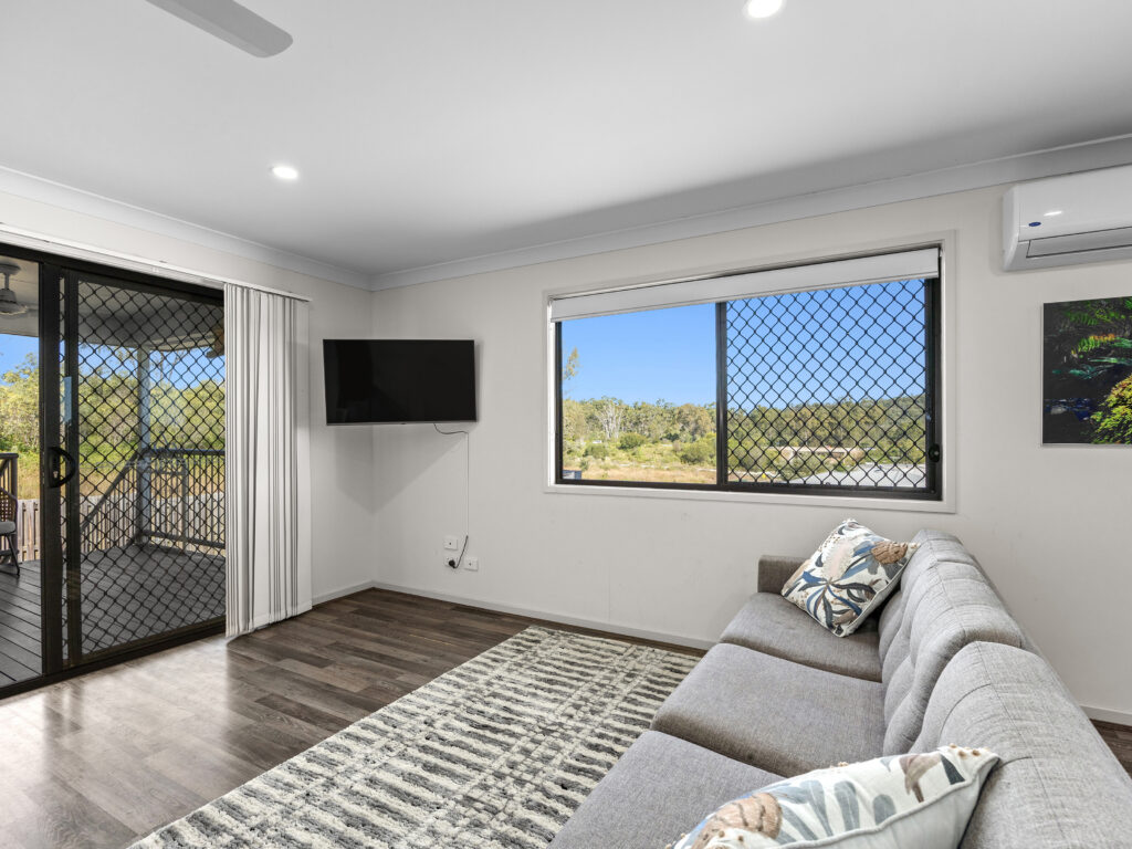 5 Vantage Place, Redbank Plains, QLD 4301