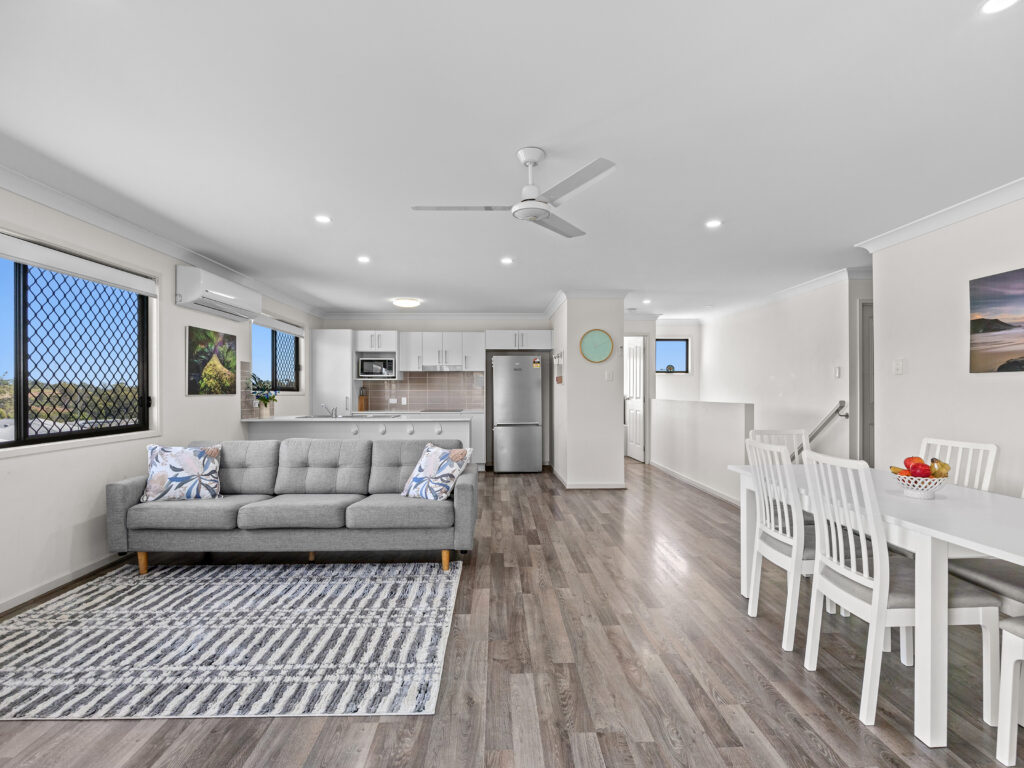 5 Vantage Place, Redbank Plains, QLD 4301