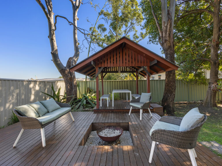 122 Marshall Road, Rocklea QLD 4106