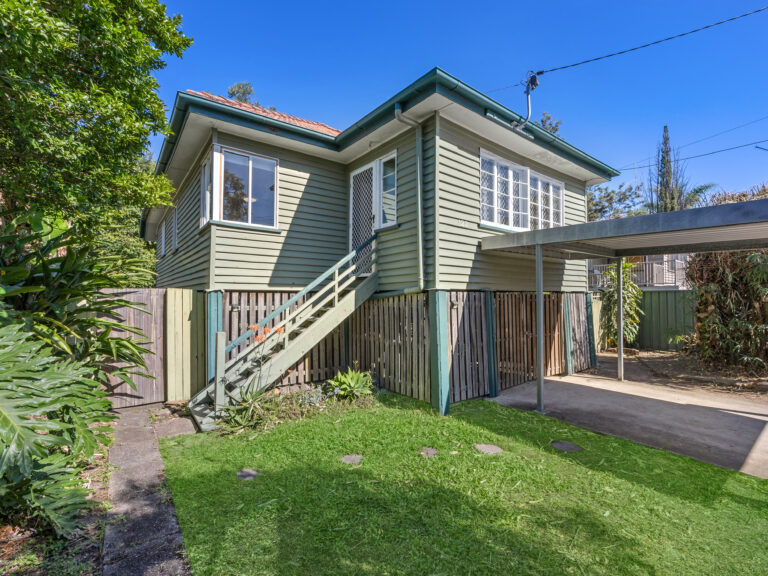 122 Marshall Road, Rocklea QLD 4106