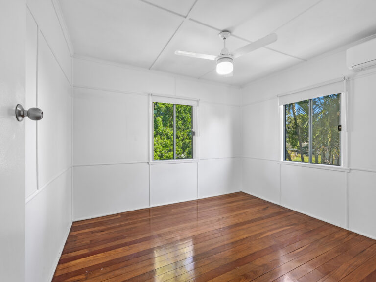 122 Marshall Road, Rocklea QLD 4106