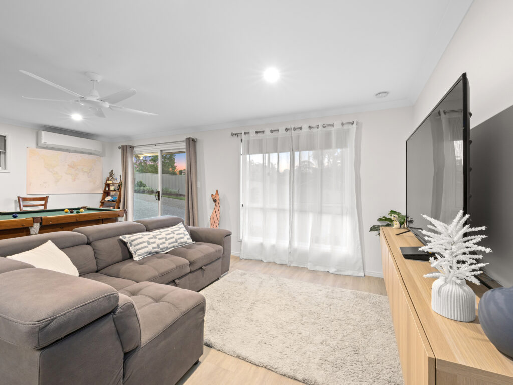 26 Tristania Way, Highland Park, QLD 4211
