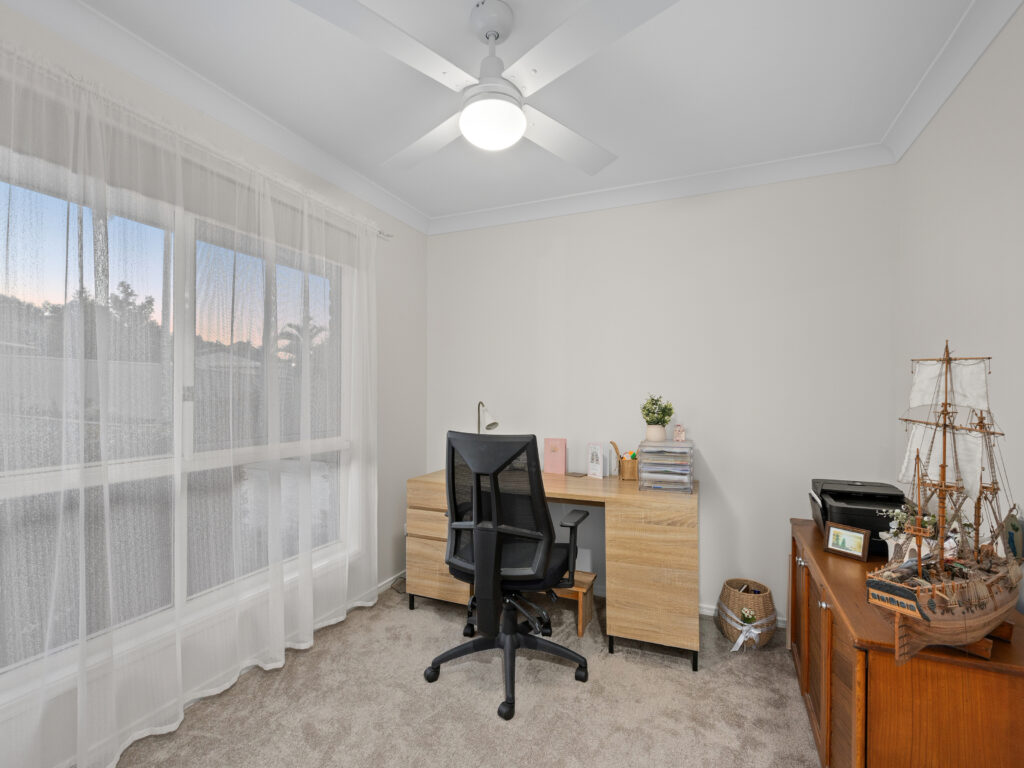 26 Tristania Way, Highland Park, QLD 4211