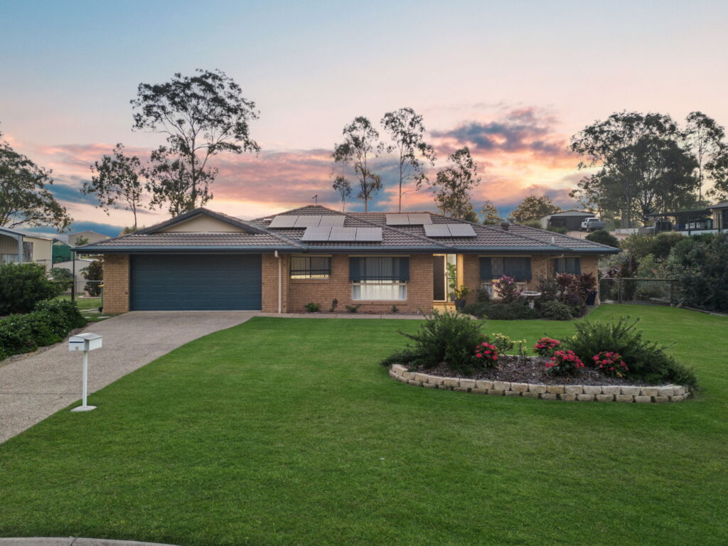 5 Horizon Court, Adare, QLD 4343