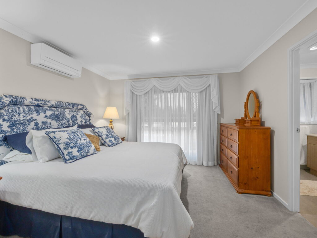 5 Horizon Court, Adare, QLD 4343