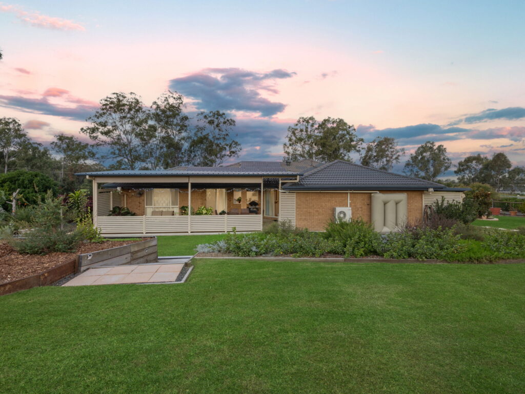 5 Horizon Court, Adare, QLD 4343