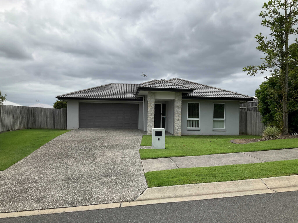 Yamanto QLD 4305