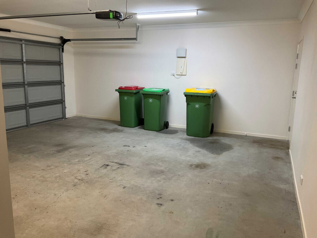 Yamanto QLD 4305