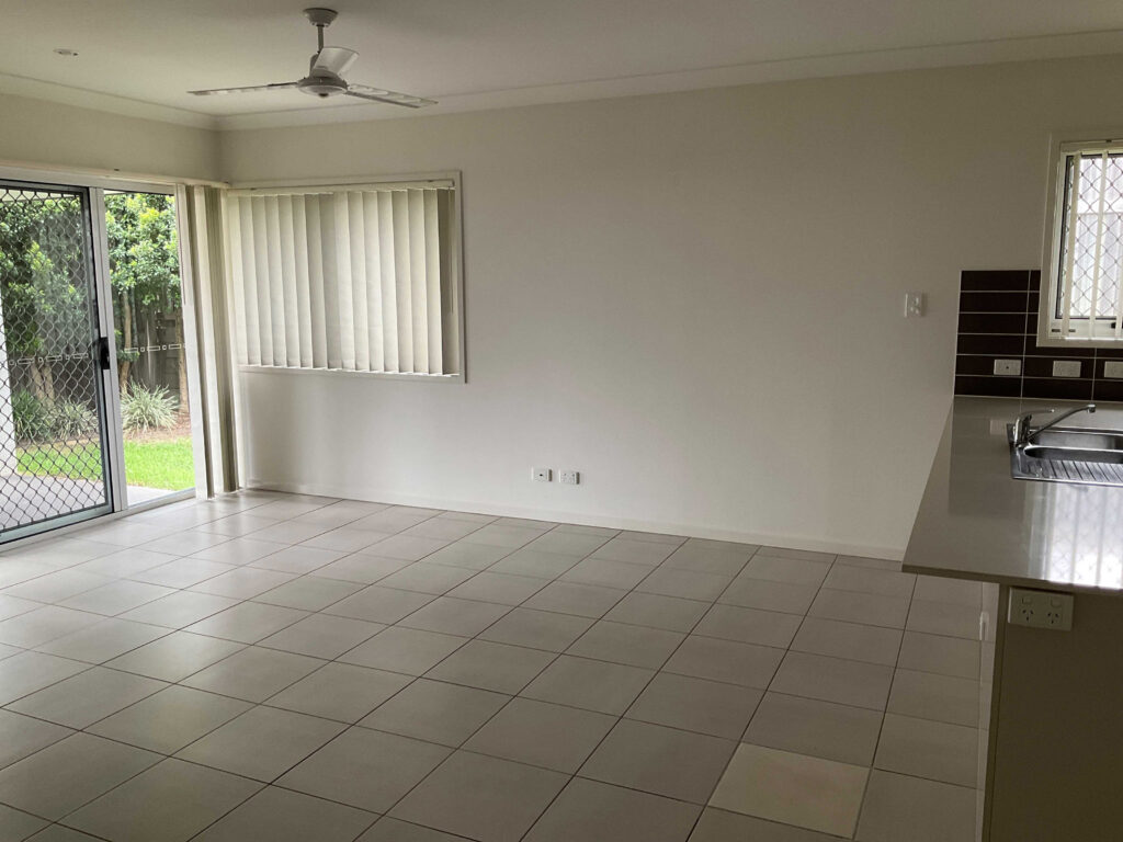 Yamanto QLD 4305