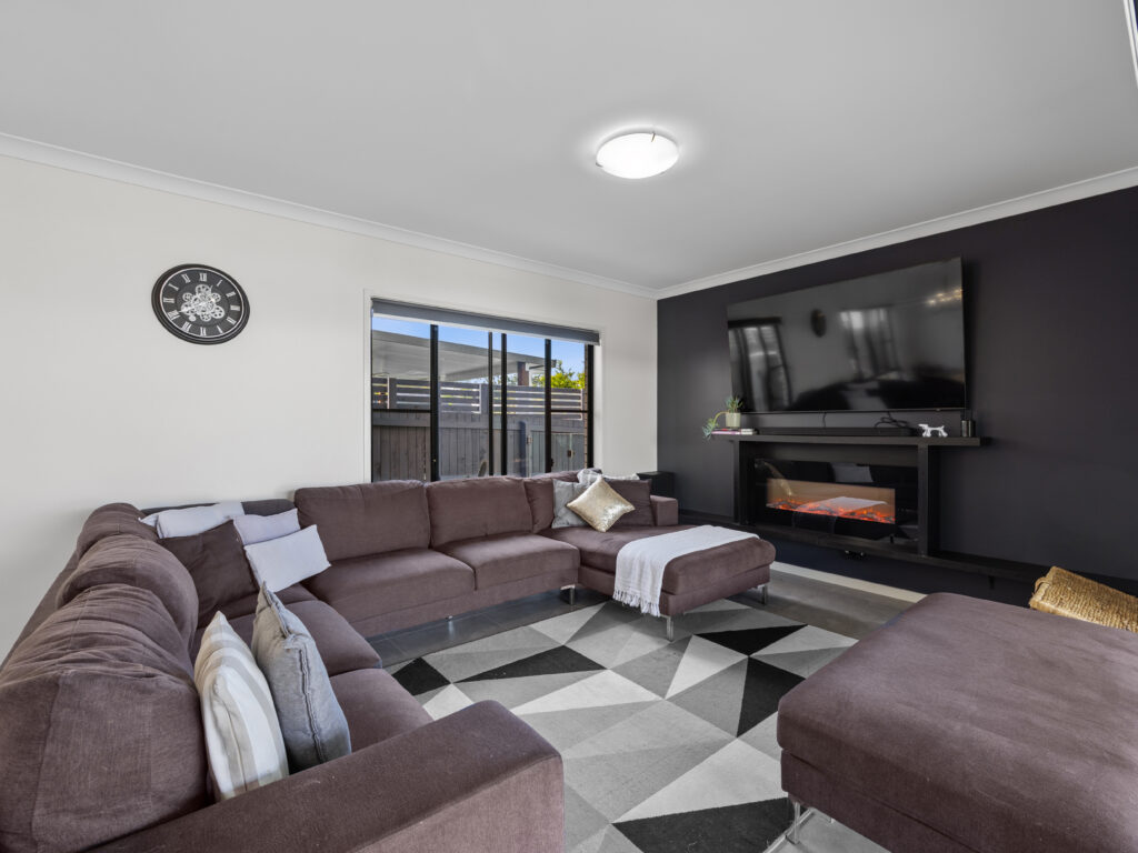 7 Ribbonwood Street, Ripley, QLD 4306