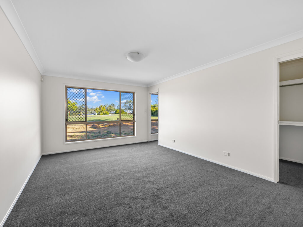 55 Stephenson Crescent, Kensington Grove, QLD 4341