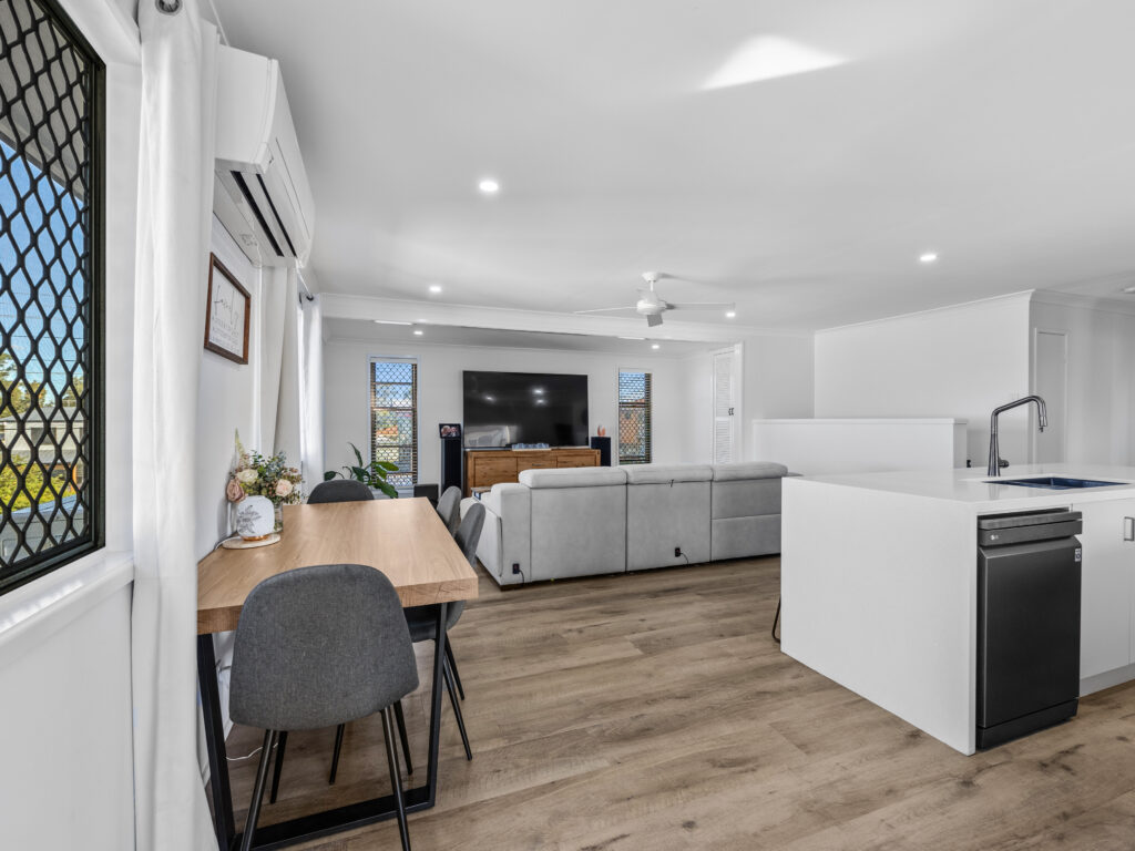 24 Trudy Street, Raceview, QLD 4305