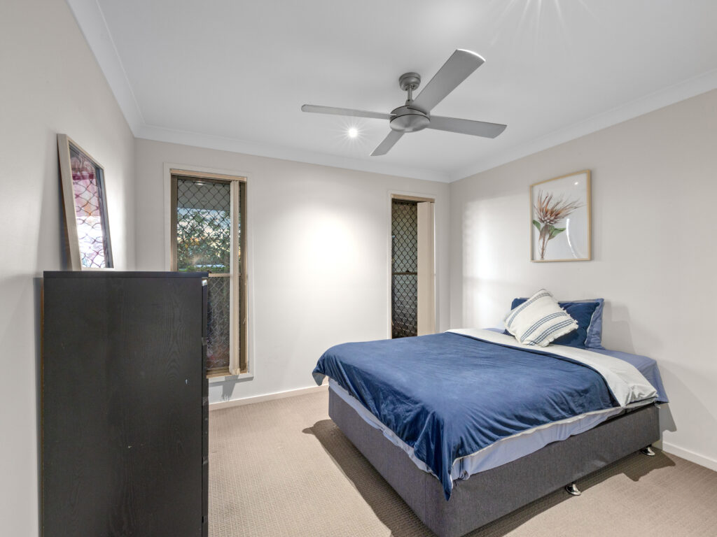 1 Sirmione Court, Raceview, QLD 4305