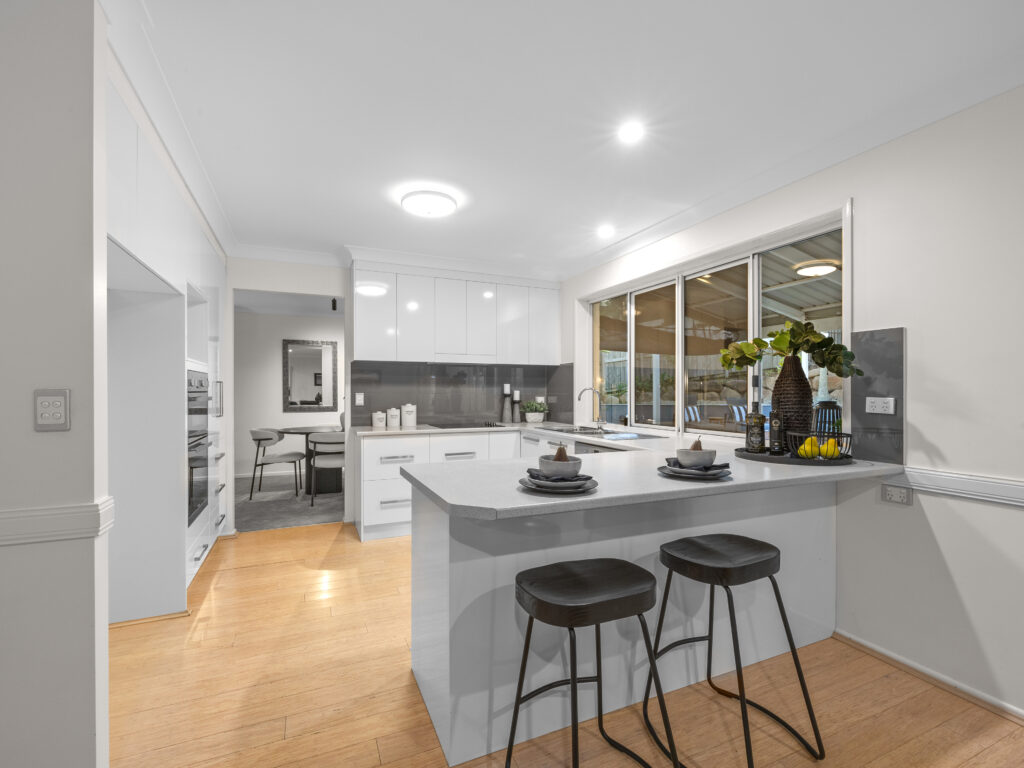 7 Basswood Court, Albany Creek QLD 4035