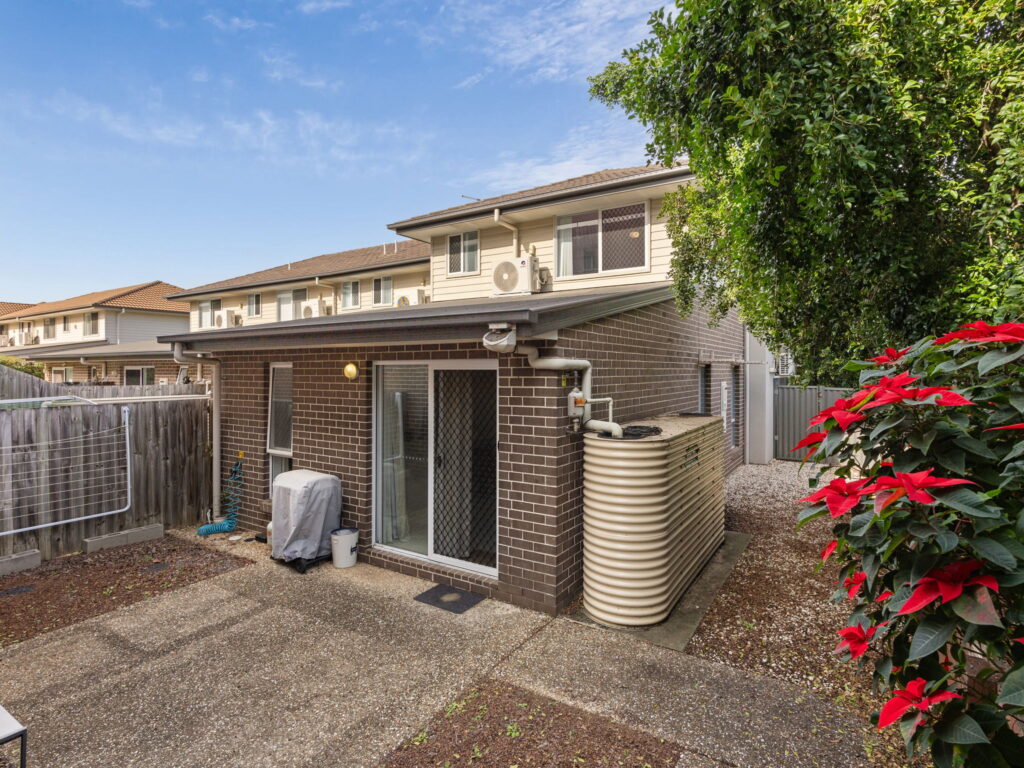 1/59 Ballow Crescent, Redbank Plains, QLD 4301