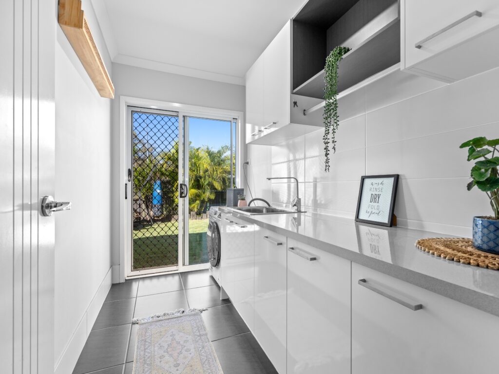 2 Creekstone Avenue, Redbank Plains, QLD 4301