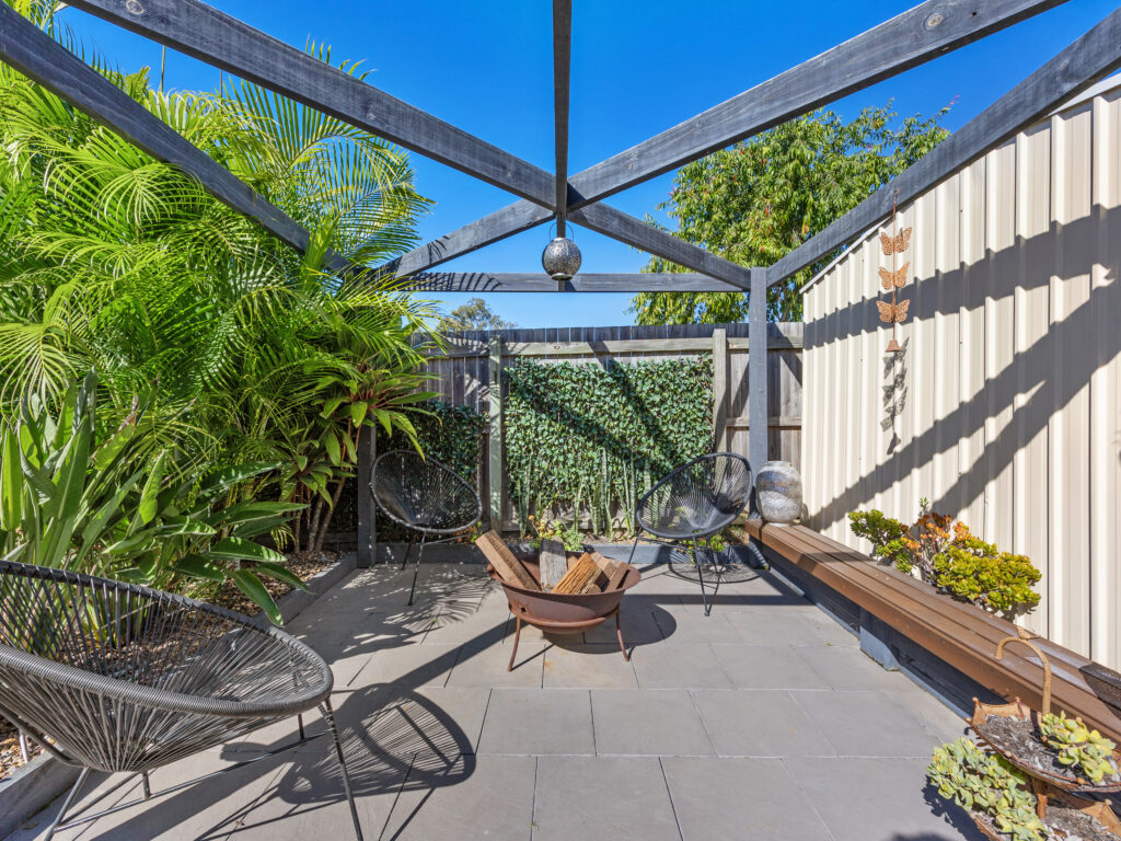 2 Creekstone Avenue, Redbank Plains, QLD 4301