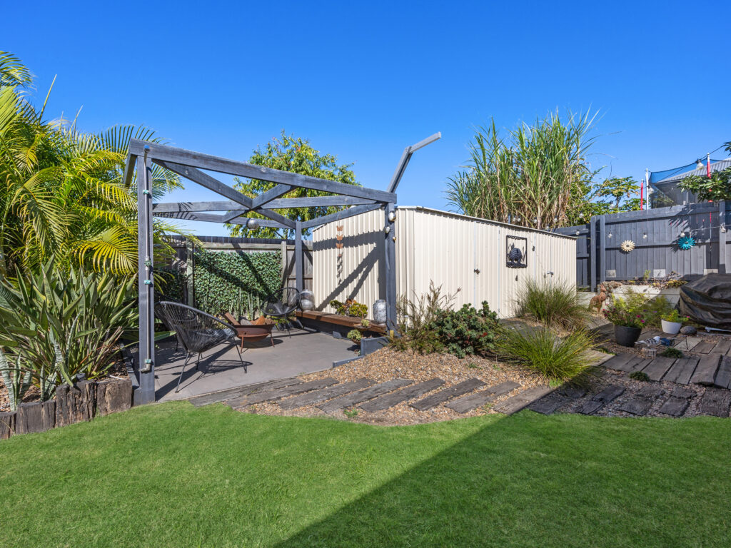 2 Creekstone Avenue, Redbank Plains, QLD 4301