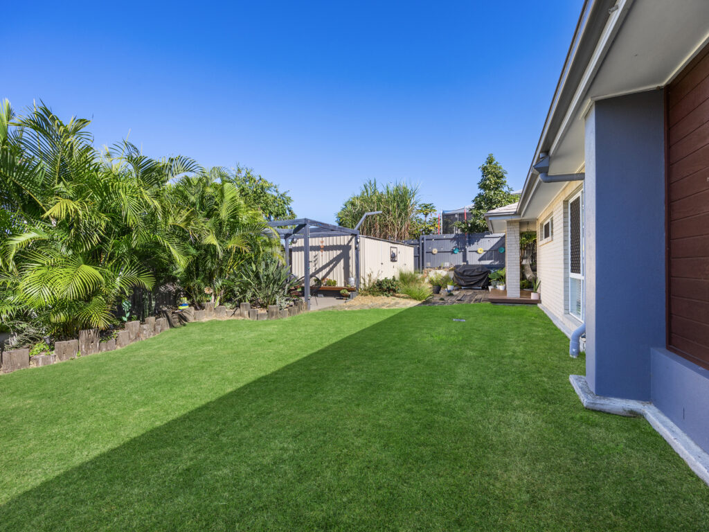 2 Creekstone Avenue, Redbank Plains, QLD 4301