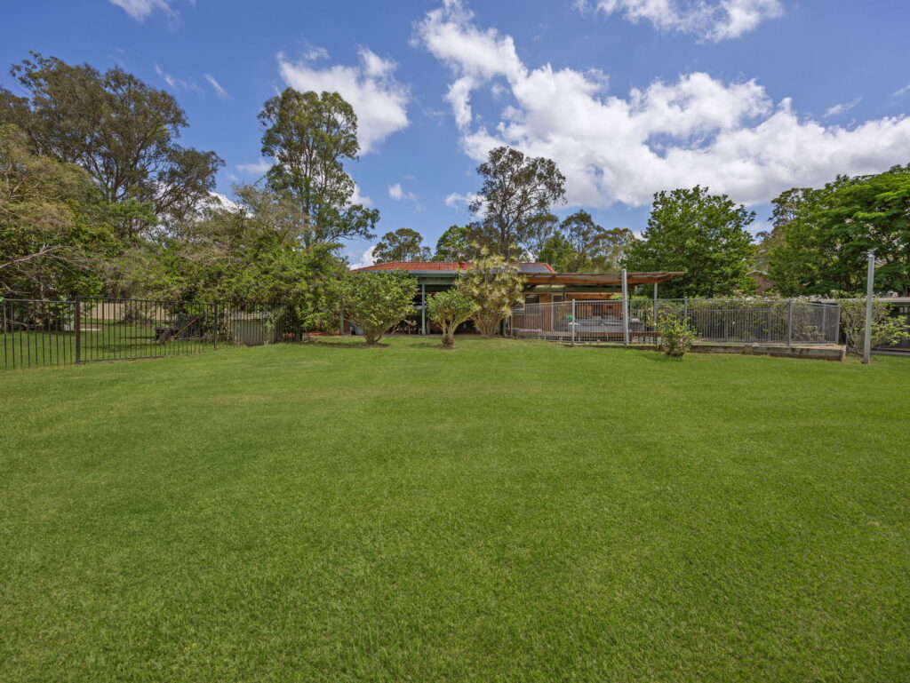 513 Middle Road, Greenbank, QLD 4124