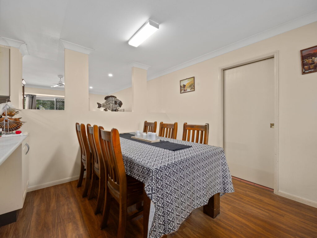 513 Middle Road, Greenbank, QLD 4124