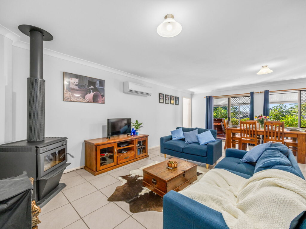 35 Christine Crescent, Redbank Plains, QLD 4301