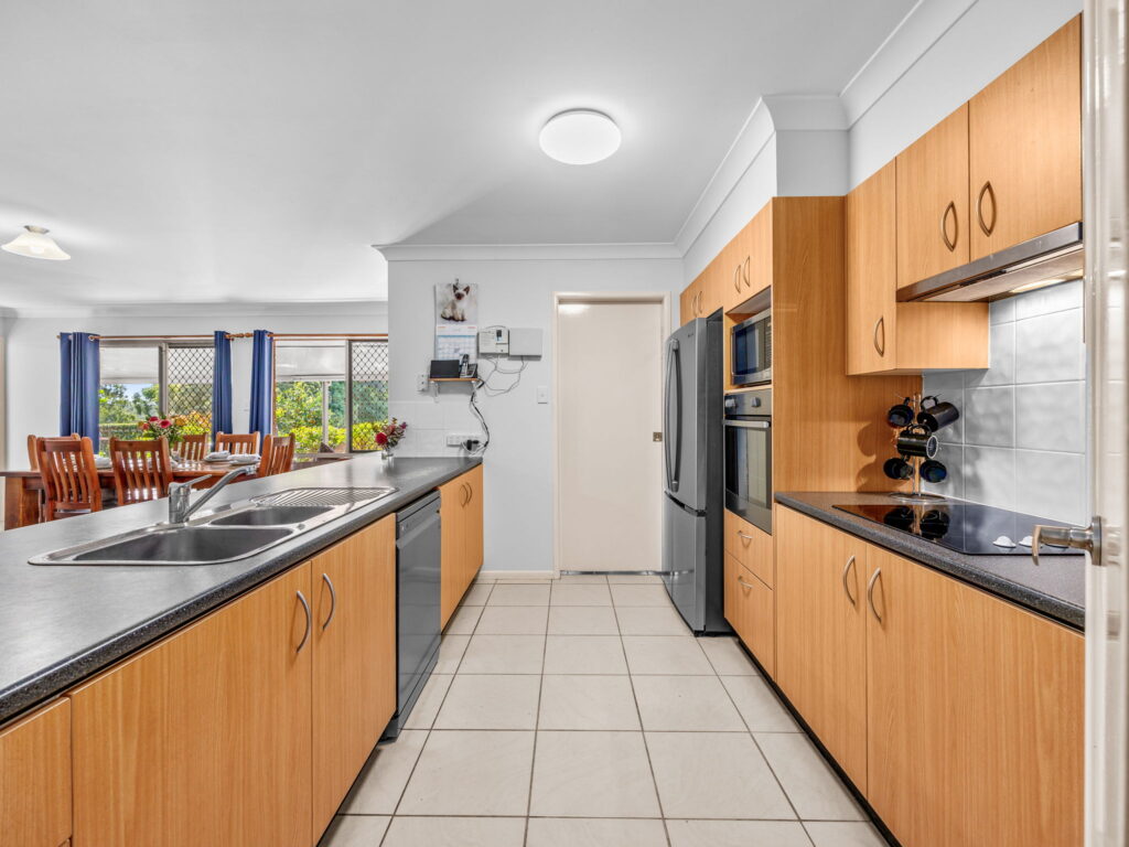 35 Christine Crescent, Redbank Plains, QLD 4301
