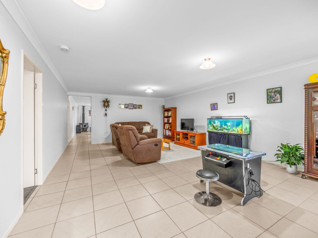 35 Christine Crescent, Redbank Plains, QLD 4301