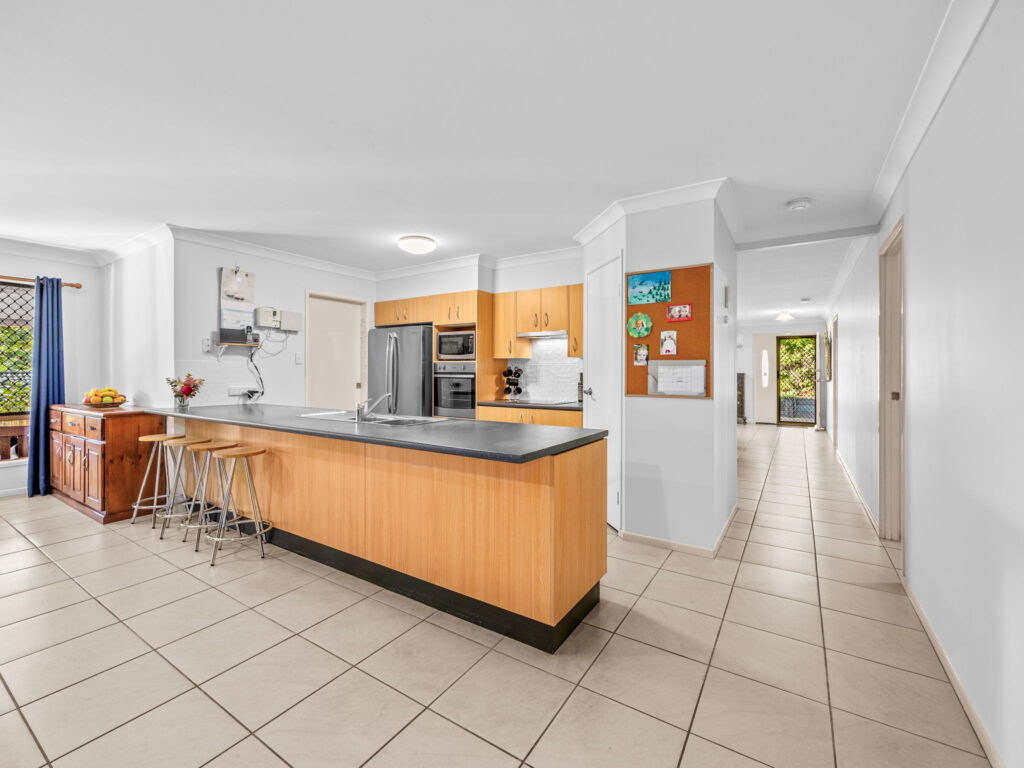 35 Christine Crescent, Redbank Plains, QLD 4301
