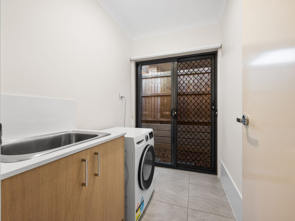 12 Brigginshaw Way, Ripley, QLD 4306