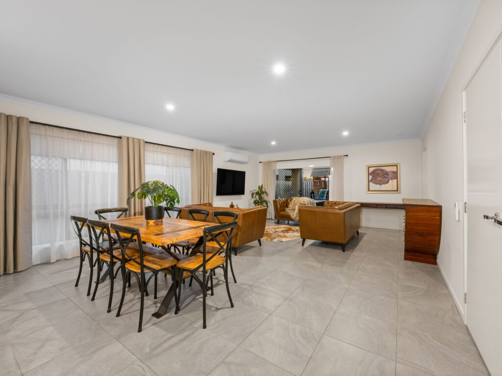 12 Brigginshaw Way, Ripley, QLD 4306