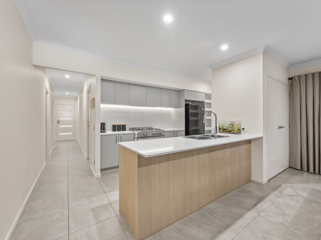 12 Brigginshaw Way, Ripley, QLD 4306
