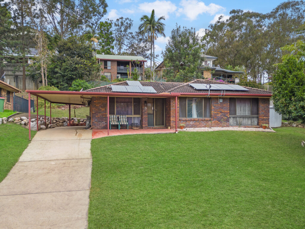 5 Gill Court, Bundamba, QLD 4304